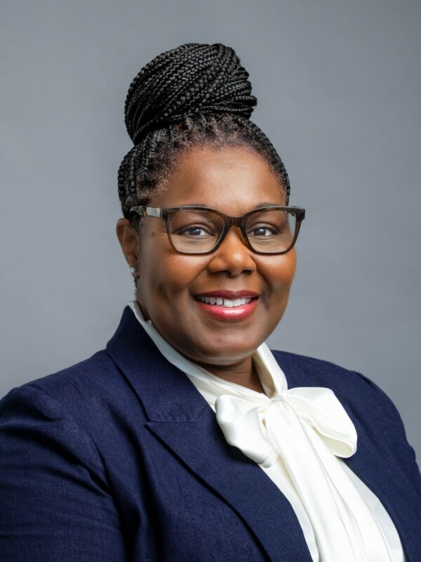 Tinisa Atkinson Headshot